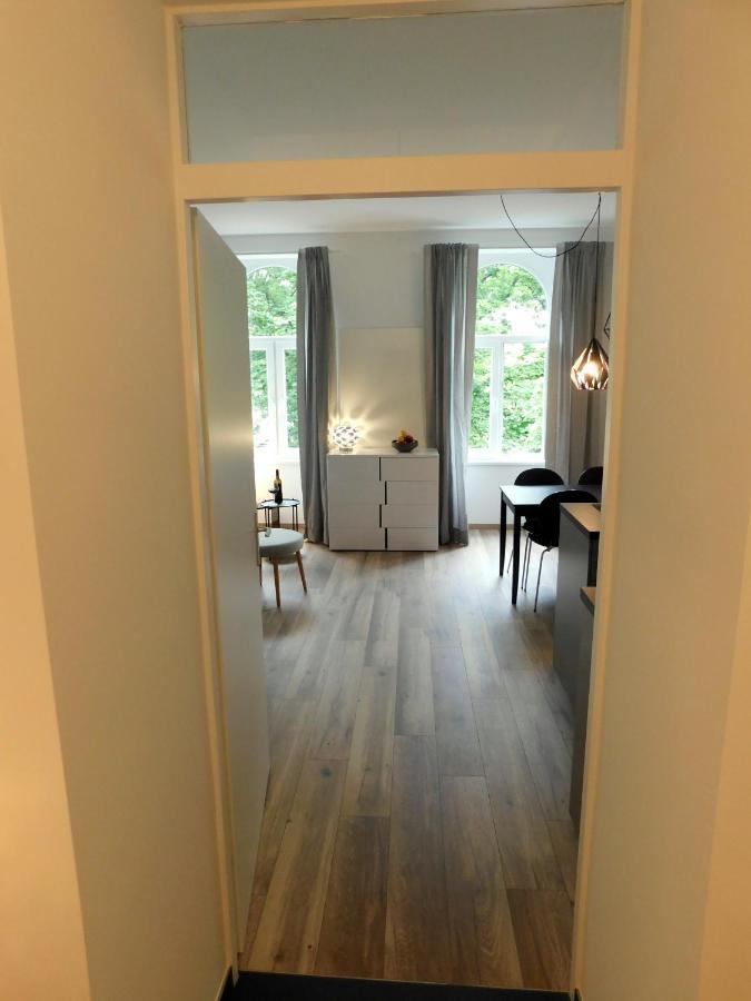 Max, Ruhige Sonnige Wohnung In Praternahe ウィーン エクステリア 写真